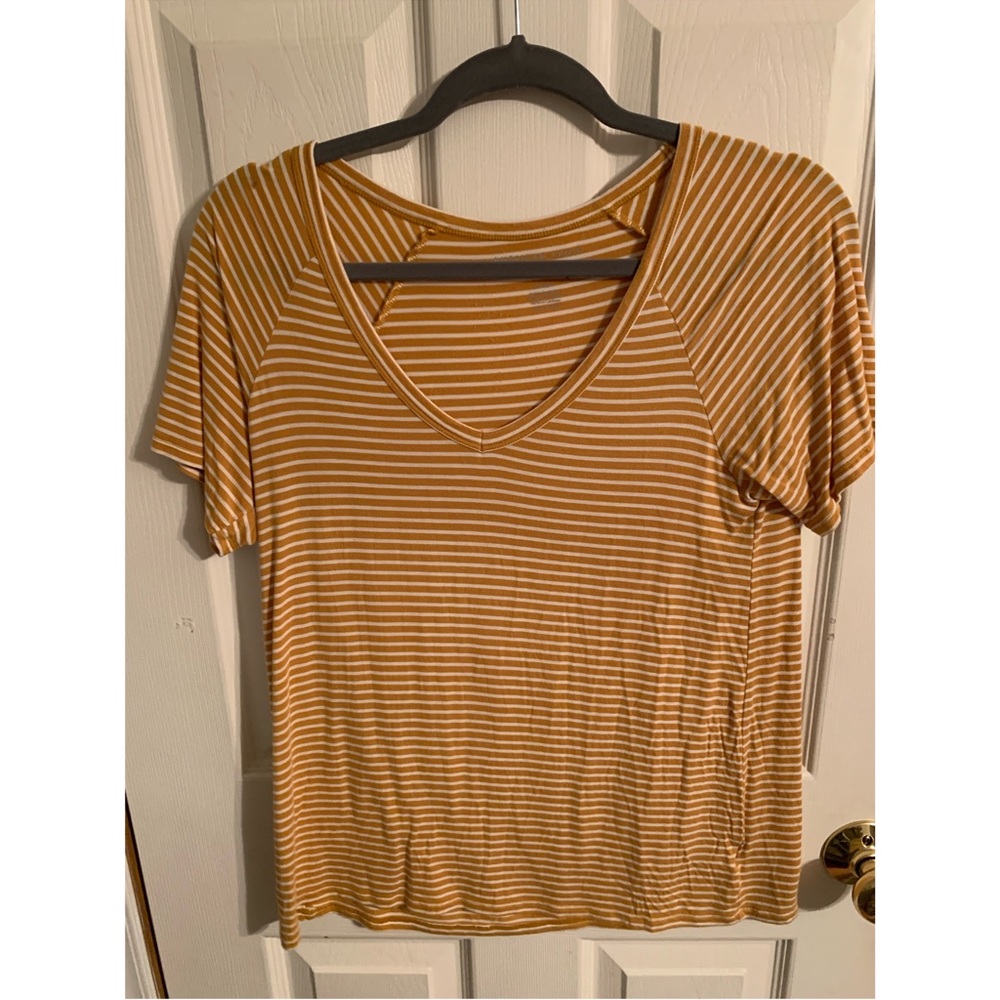 AE soft & sexy v-neck